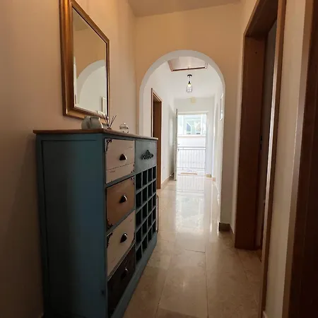 Ana Apartment *