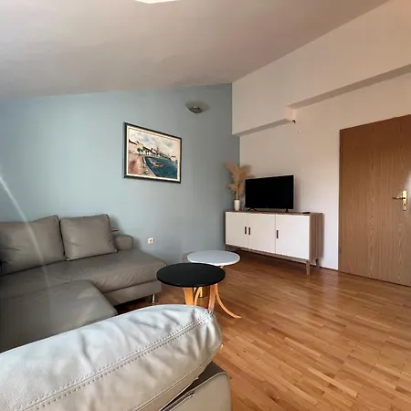 Apartment Ana